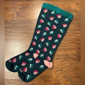 Clove Compression Socks Size M